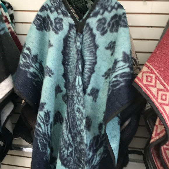 PONCHOS - Picture 13 of 16